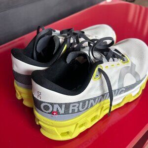 ON Running Cloudmonster Hyper Womens Sneakers